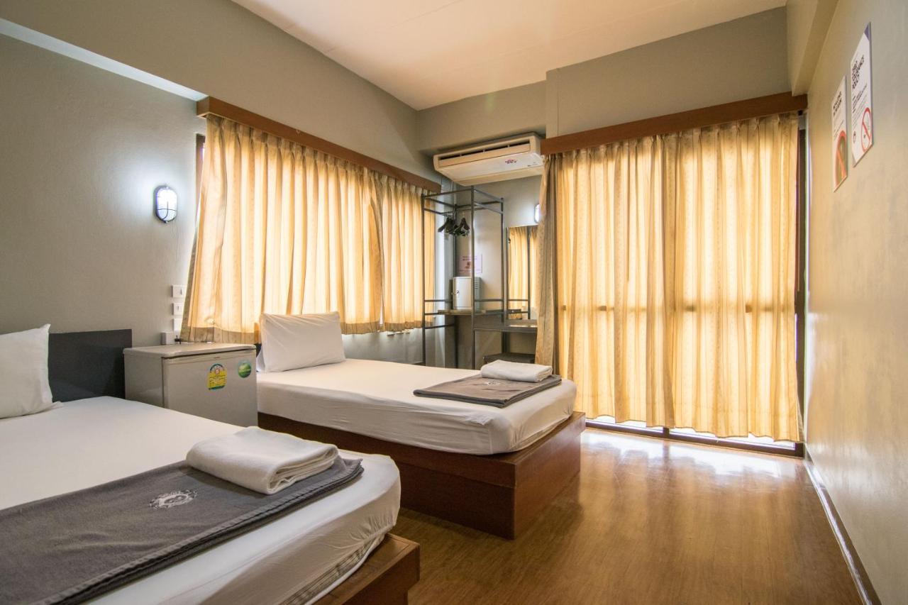 Mad Monkey Hostel Μπανγκόκ Εξωτερικό φωτογραφία
